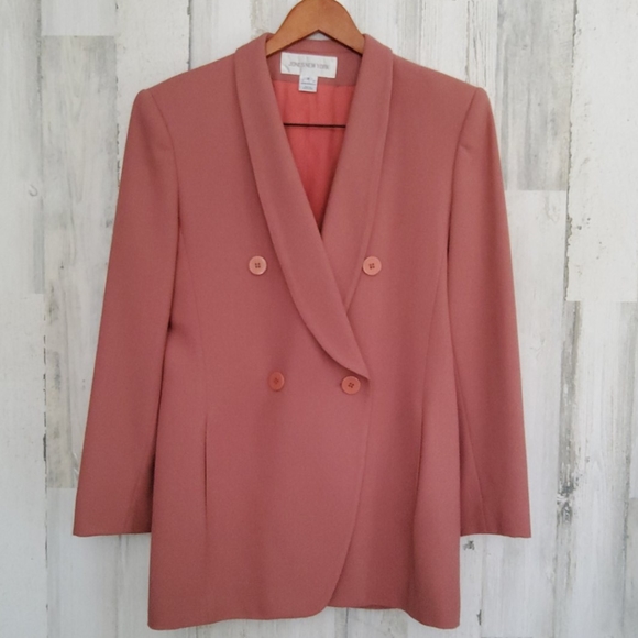 Jones New York Jackets & Blazers - Jones New York double breasted blazer